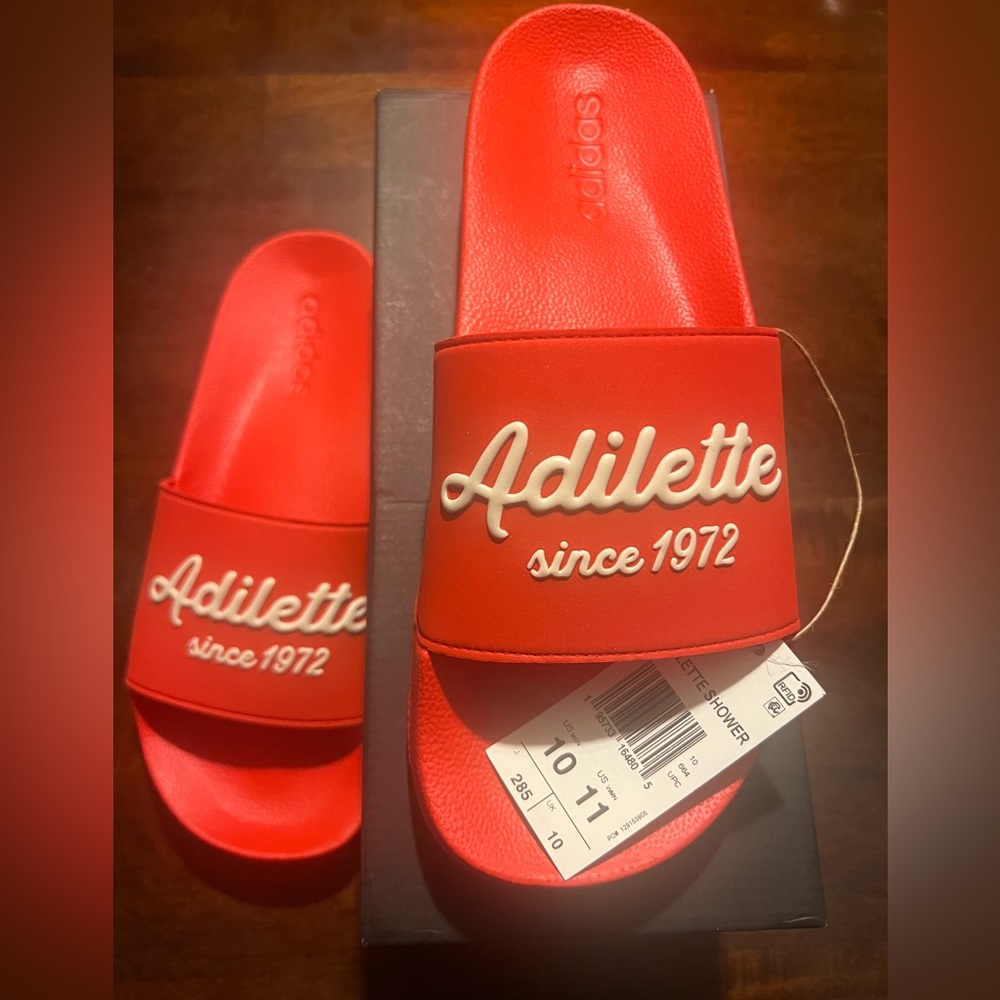 Adidas Slides men 10 women 11
